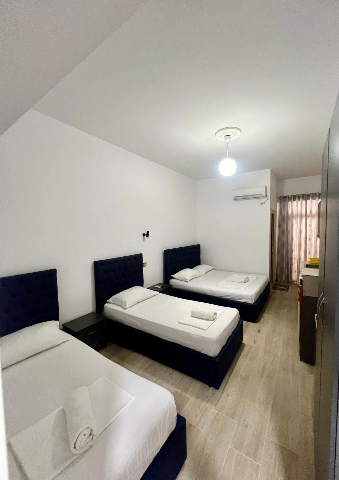Hotel Villa Flowers Vlorë Exteriér fotografie
